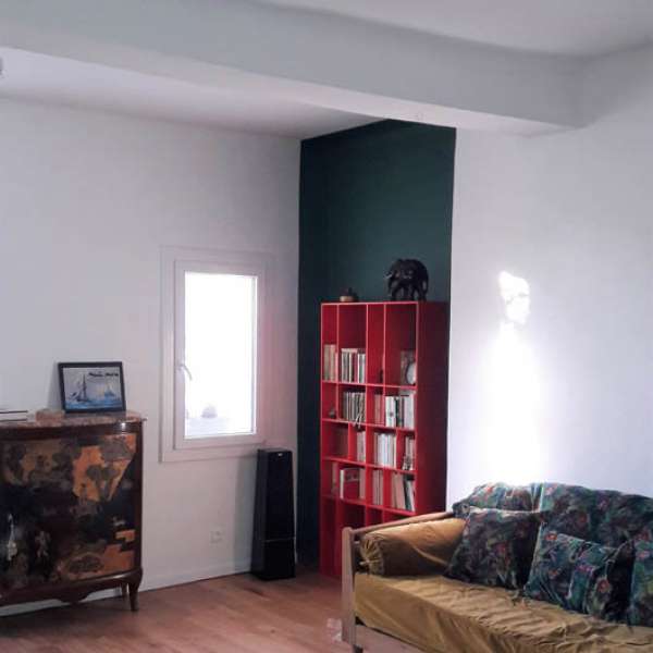 Bibliothèque rénovée et relookée