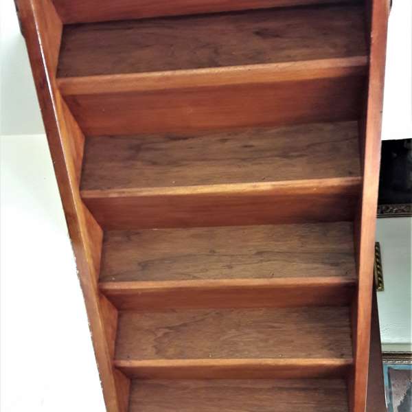 Escaliers rustiques - avant